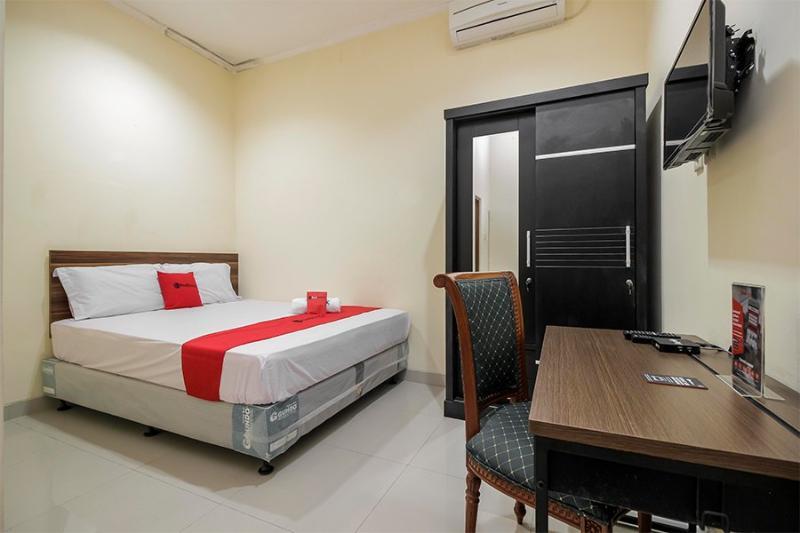 Reddoorz @ Jalan Biak Roxy Jakarta Eksteriør bilde